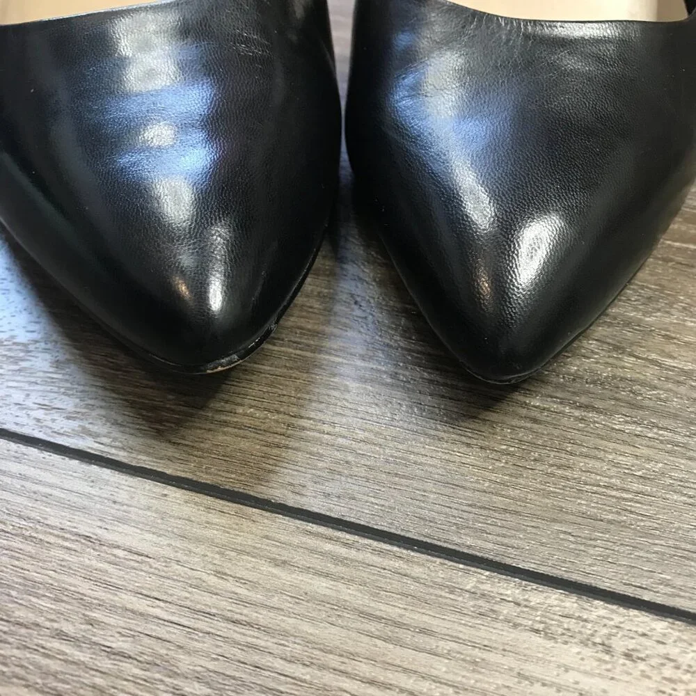 Saks Fifth Avenue Black Nettie Heels Women's Size 8M‎ Leather Classic Mid Height